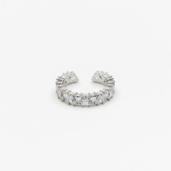 Elegant Silver Diamond Ring