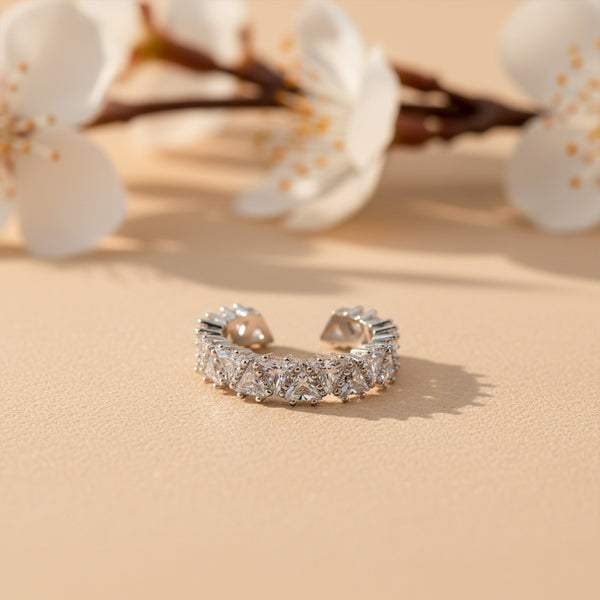 Elegant Silver Diamond Ring