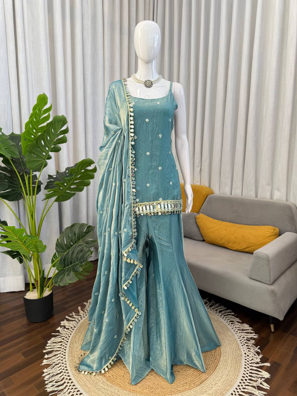 Aqua Noor Sharara Se