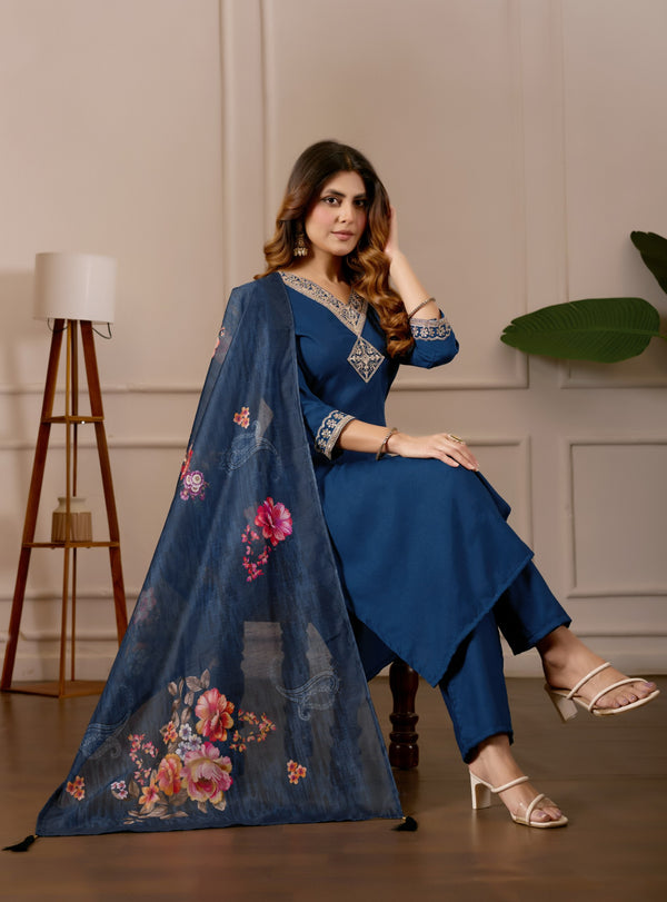 Women Embroidered Regular Pure Cotton Kurti with PyjamasWith Dupatta