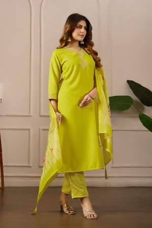 Women Embroidered Regular Pure Cotton Kurti with PyjamasWith Dupatta