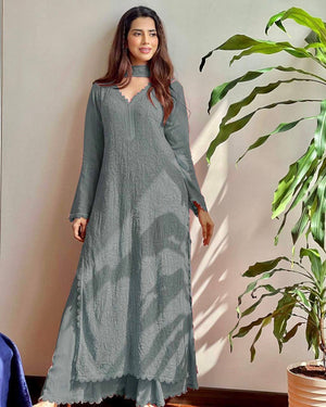 chikankari embroidery 3 pic suit