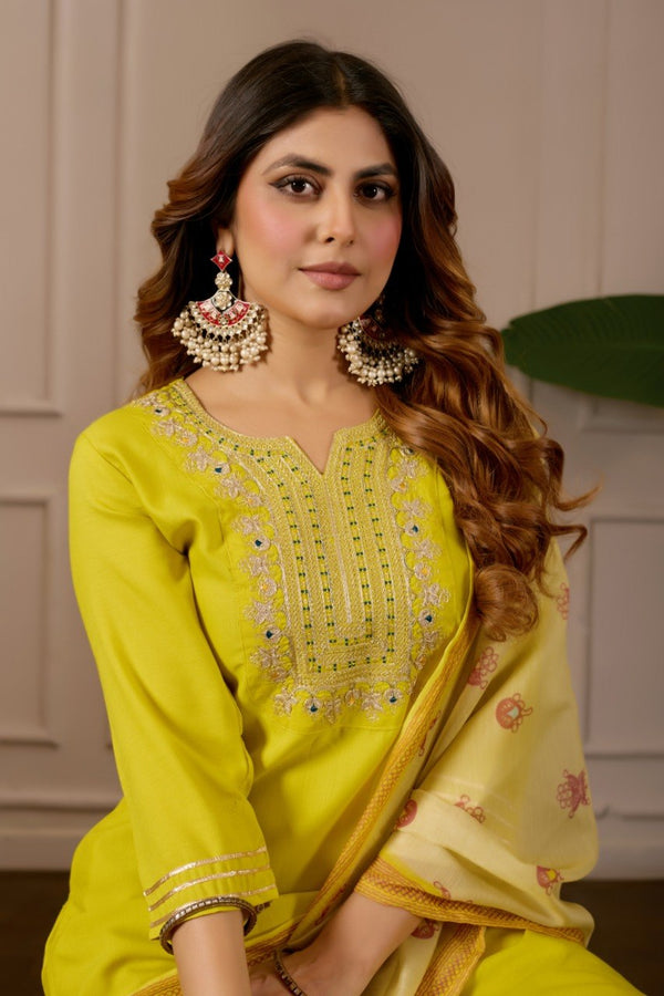 Lavender Embroidered Straight Kurta with Trousers & Dupatta