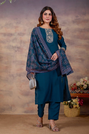 Women Ethnic Embroidered Thread Work Kurta with Trousers & Dupatta