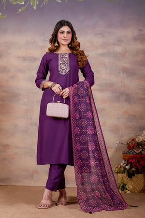 Women Ethnic Embroidered Thread Work Kurta with Trousers & Dupatta