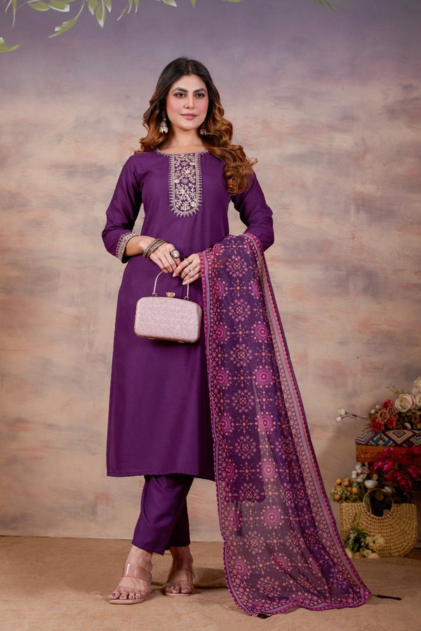 Women Ethnic Embroidered Thread Work Kurta with Trousers & Dupatta