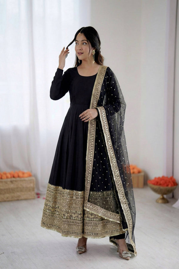 Aafreen Black Heritage Anarkali
