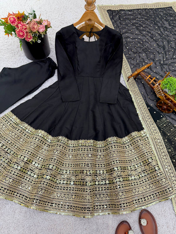 Aafreen Black Heritage Anarkali