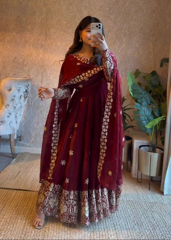 Ruhani Red Anarkali
