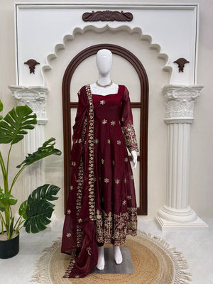 Ruhani Red Anarkali