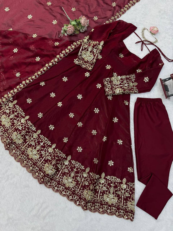Ruhani Red Anarkali