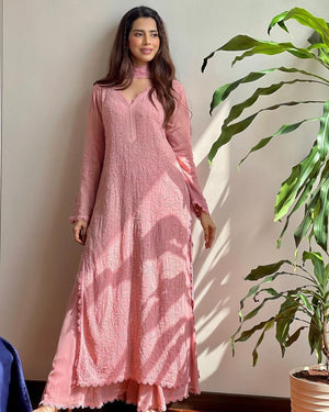 chikankari embroidery 3 pic suit