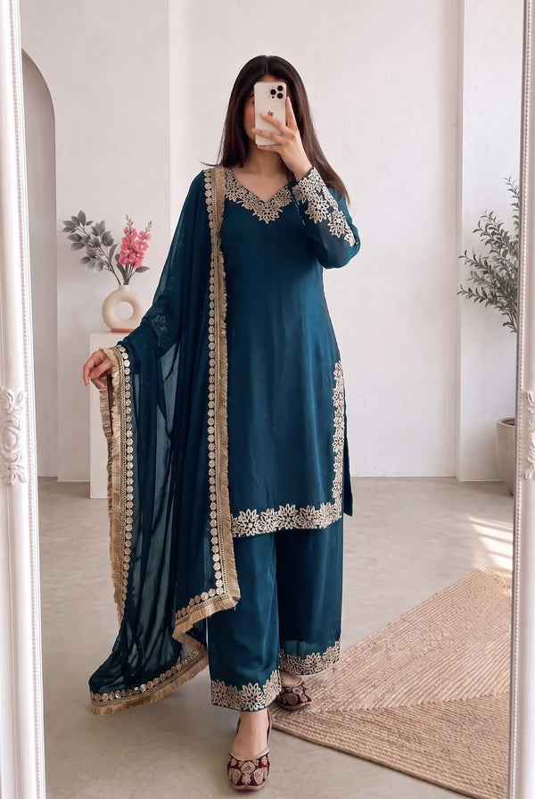 Luxury Embroidered Pakistani Suit Set