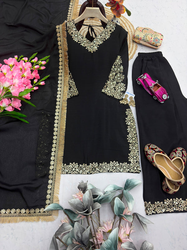 Luxury Embroidered Pakistani Suit Set