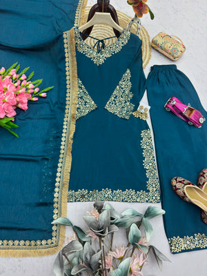 Luxury Embroidered Pakistani Suit Set