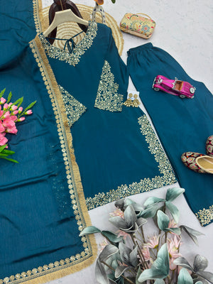 Luxury Embroidered Pakistani Suit Set