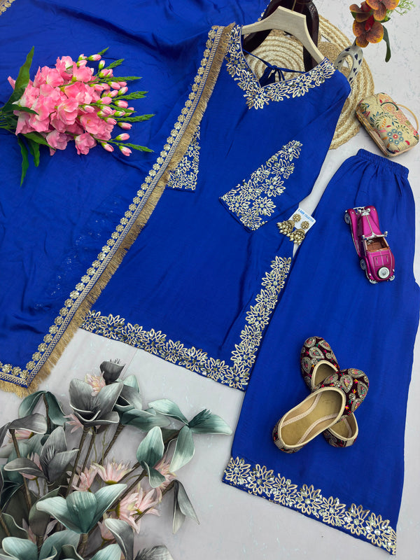 Luxury Embroidered Pakistani Suit Set