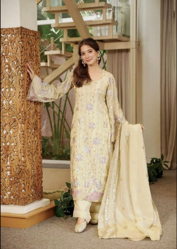 Noor-E-Ivory Embroidered Suit Set