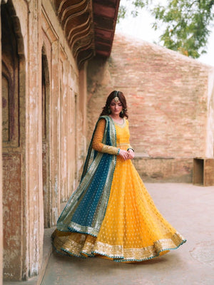Surmayi Sunshine Gown 🌼