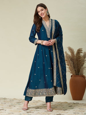 Anarkali Designers kurti Pent Set.