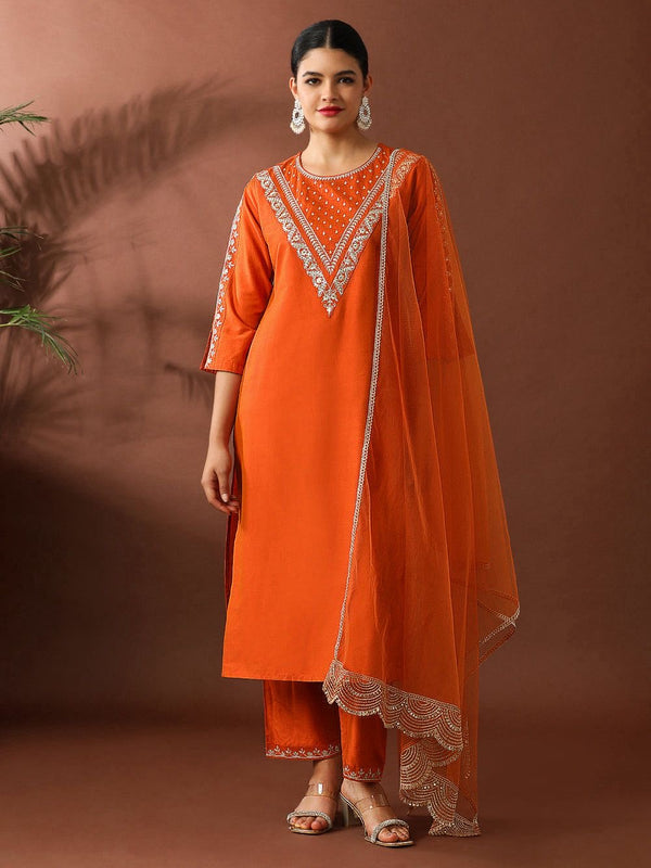 Presenting New Roman Fabric beautiful suit set
